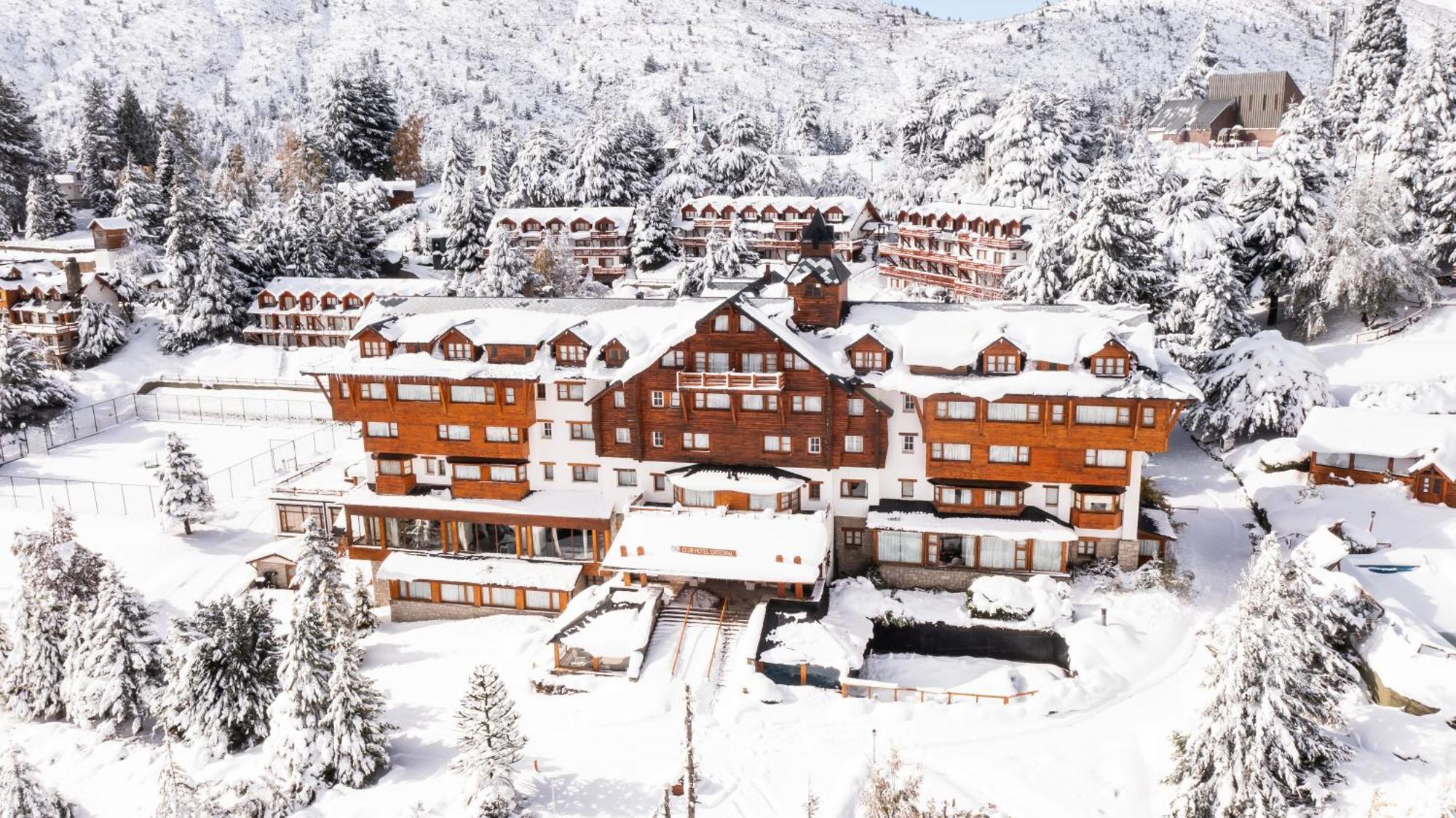 Hotel Catedral Ski & Wellness San Carlos de Bariloche Exterior photo