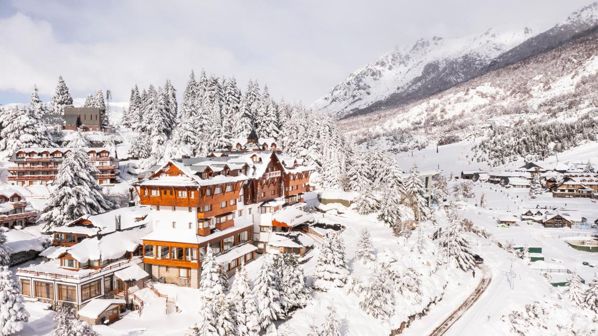 Hotel Catedral Ski & Wellness San Carlos de Bariloche Exterior photo