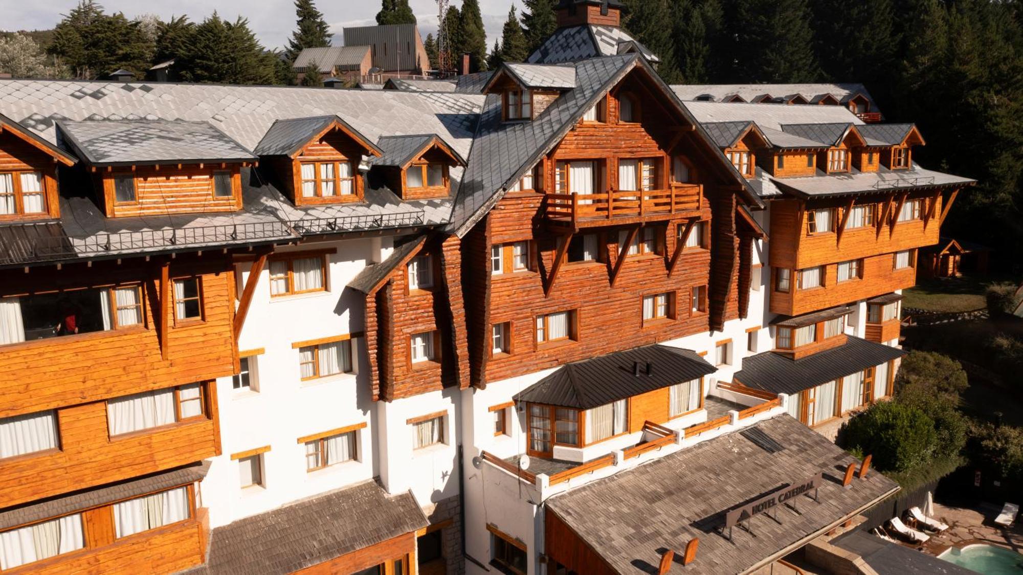 Hotel Catedral Ski & Wellness San Carlos de Bariloche Exterior photo