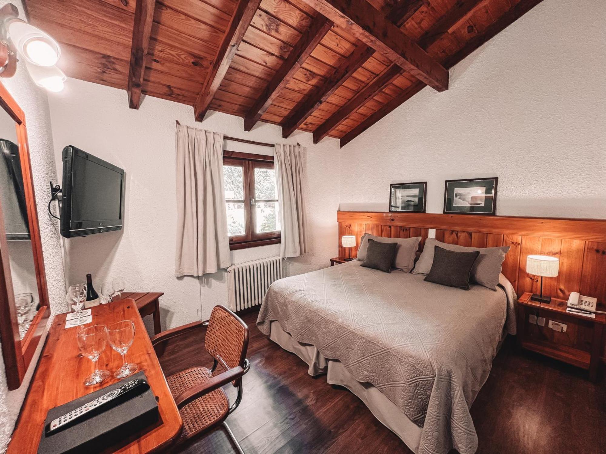 Hotel Catedral Ski & Wellness San Carlos de Bariloche Exterior photo